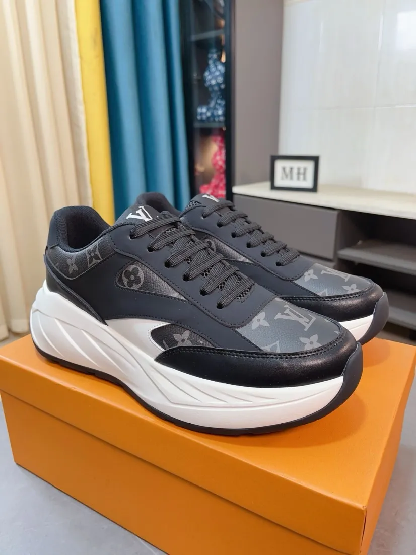 Men's shoes💰438🌹🌹[LV]🌹High-end brand of men's shoes: Official website 1:1 Latest masterpiece: The upper is made of Italian imported first-layer cowhide with special materials➕Full genuine leather lining🔥, making walking more convenient and comfortable! Exclusive new style, stunning work [color]! Create a fashionable personality to set off your uniqueness! A must-have for trendy men! Classic🔥Number: 38-44